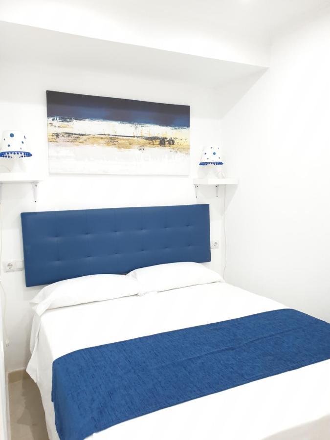Apartamento La Roca Chica Торремолинос Экстерьер фото